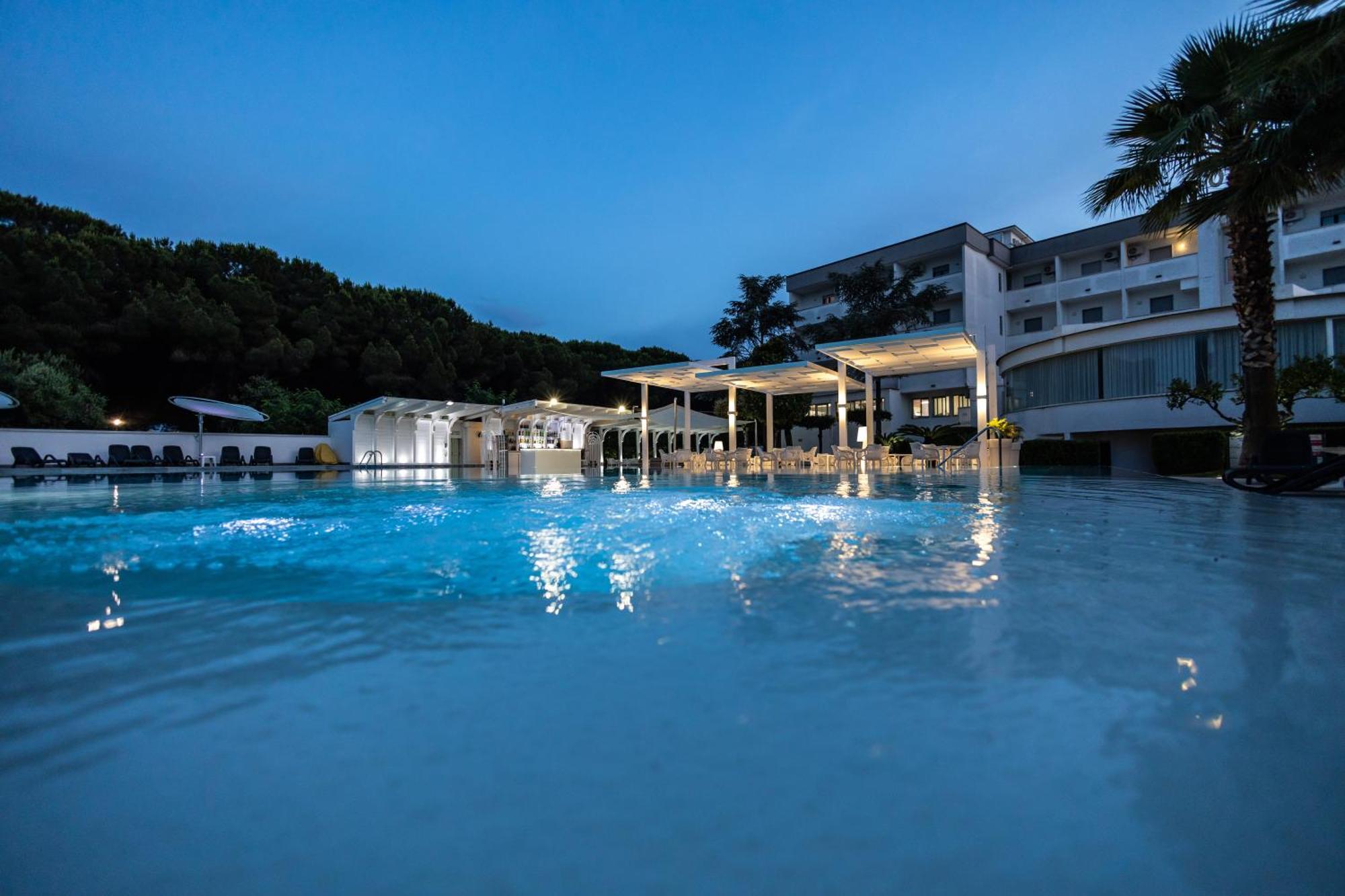 Hotel Le Palme Пестум Екстер'єр фото