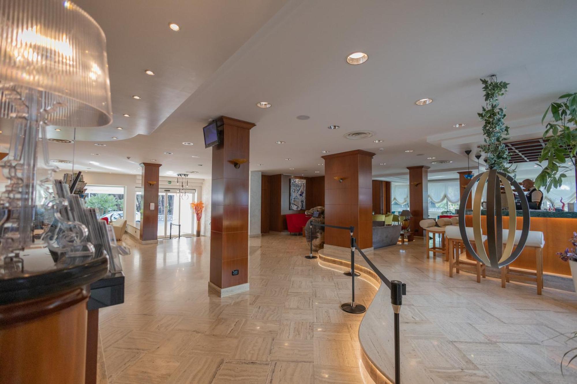 Hotel Le Palme Пестум Екстер'єр фото