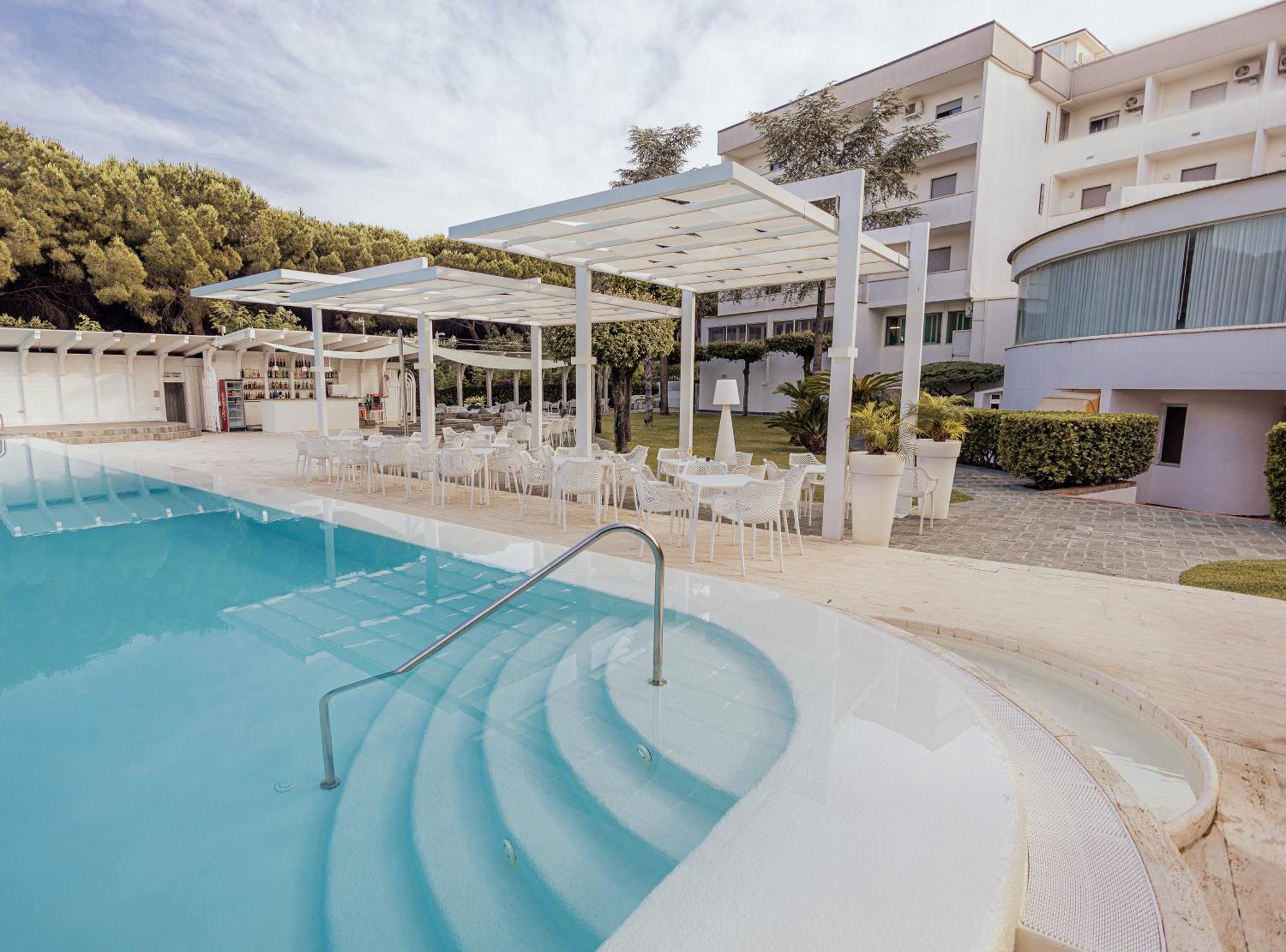 Hotel Le Palme Пестум Екстер'єр фото